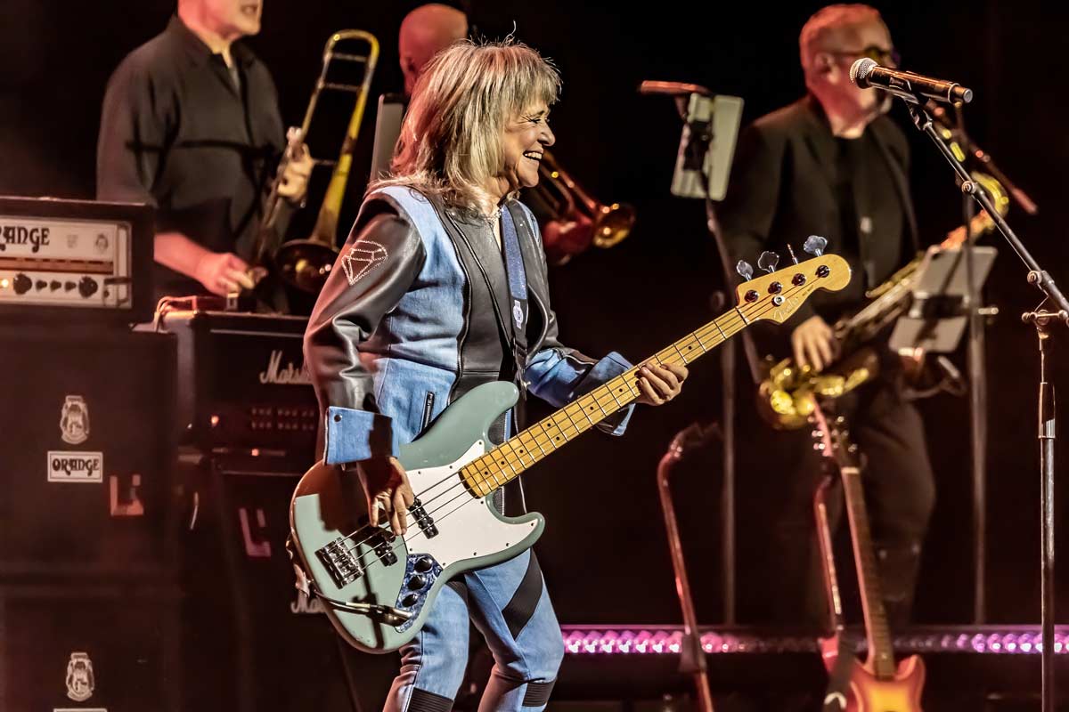 Suzi Quatro - The London Palladium - 13 November 2024. Photo: Robert Sutton/MetalTalk